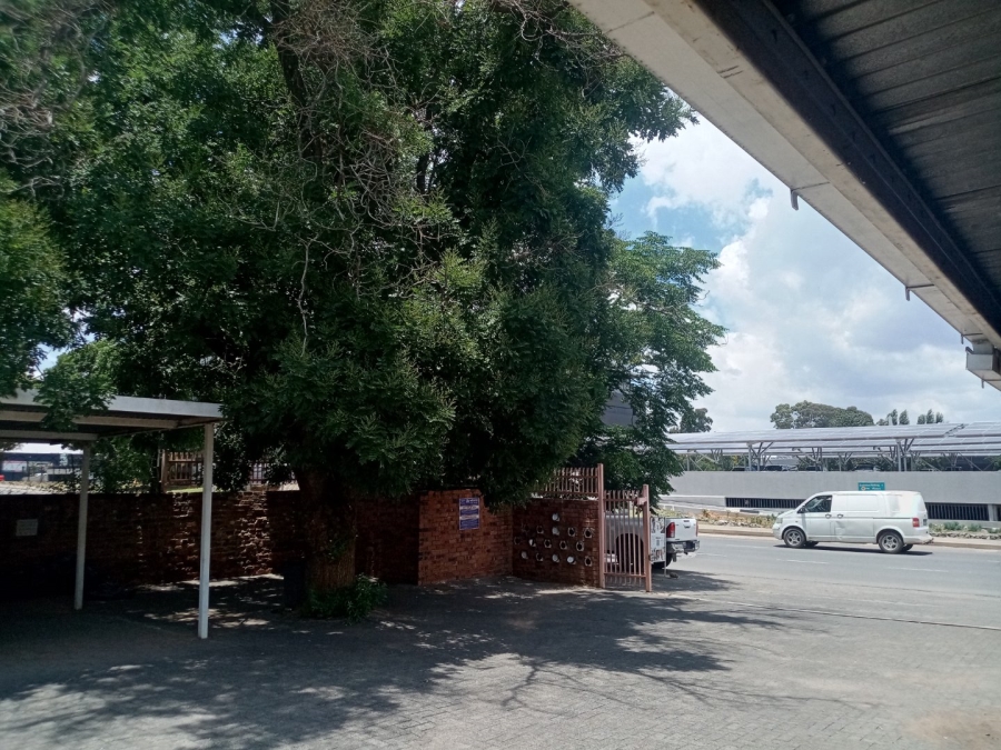 Commercial Property for Sale in Waverley Free State